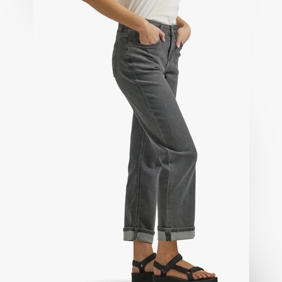 Lee Boyfriend Jeans Mid Rise Rolled Cuff Med Washed Black Women’s Size 8 - Picture 2 of 11